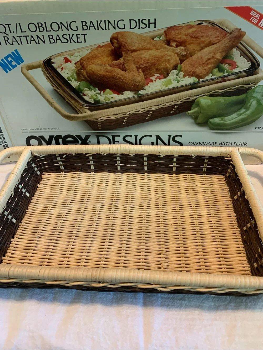 Pyrex 2 Qt Brown Oblong Vintage Baking Dish with Rattan-Style Basket NEW 2326-F